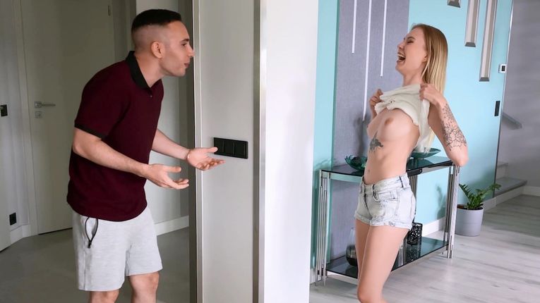 IKnowThatGirl – Mimi Cica – The Scare Prank