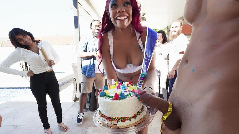 [LPI] Kay Kay – It’s My Birthday And I’ll Suck Dick If I Want To