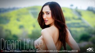 [SexArt] Chloe Amour, Blake Blossom, Lexi Lore - Dream House