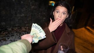 [PublicAgent] Asandra Dewy – The Lonely Party Girl