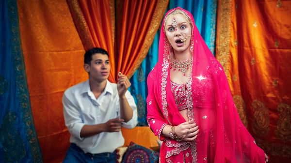 [TeamSkeetSingles] Vivian Lola – Latina Hindu Learns the “Incasutra” Method