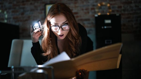 [DigitalPlayground] Kira Fox – Firm Ambition