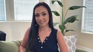 [MommyJOI] Mira Luv – Come Get Some Of Stepmommy’s Pussy