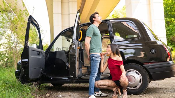 [FakeTaxi] Megan Love – No Money No Problem