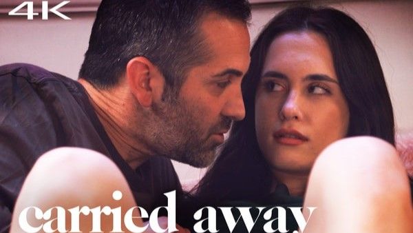 [MissaX] Daisy Phoenix – Carried Away