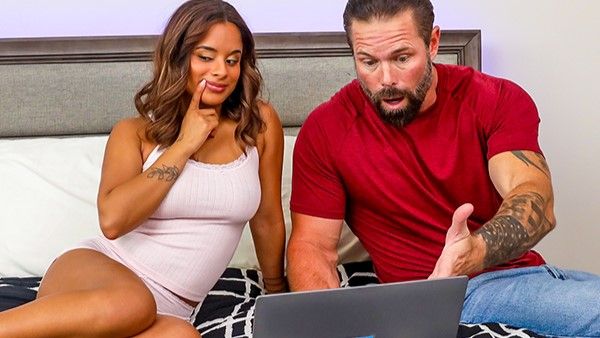 [Nookies] Isabella Jules’s Sexy Laptop Seduction